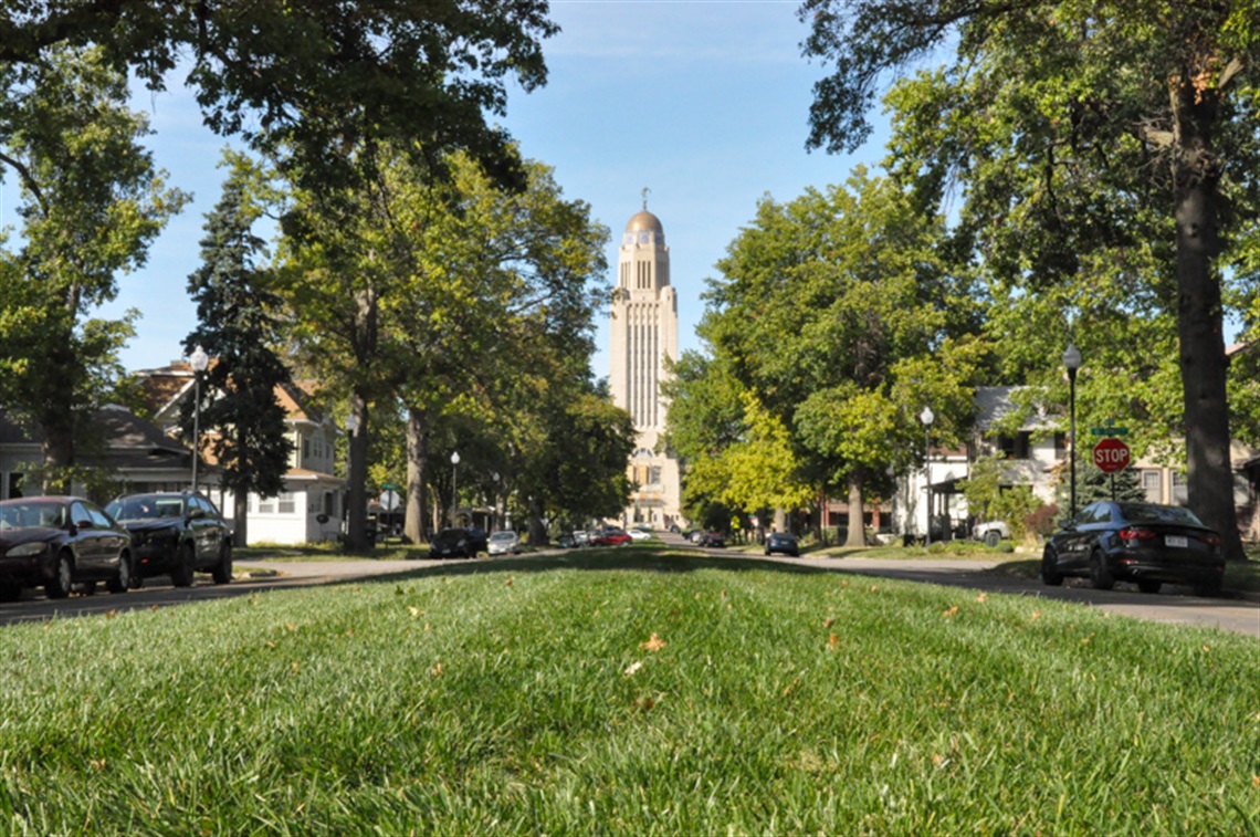 Goodhue Boulevard with the Nebraska State Capitol in sight