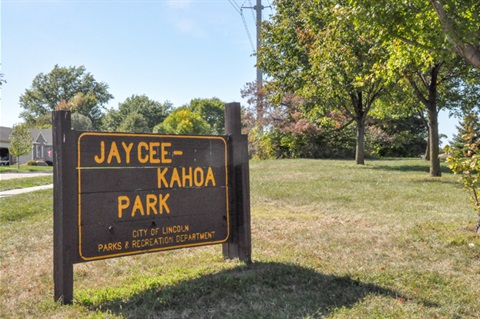 Jaycee-Kahoa Park sign