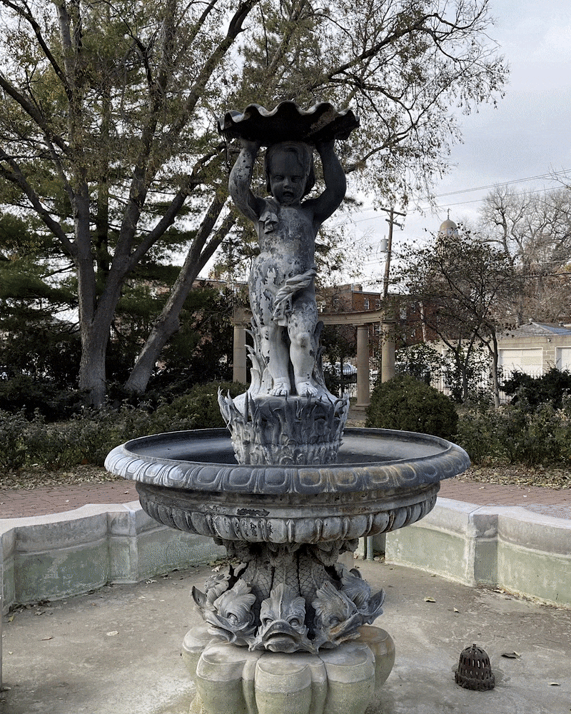 Rotating around the Baroque Cherub fountain to show it from all sides 